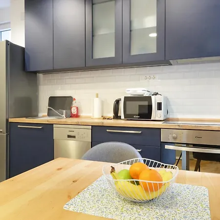 The 7 - Modern Flat With Terrace Near Parliament, Center * Beograd